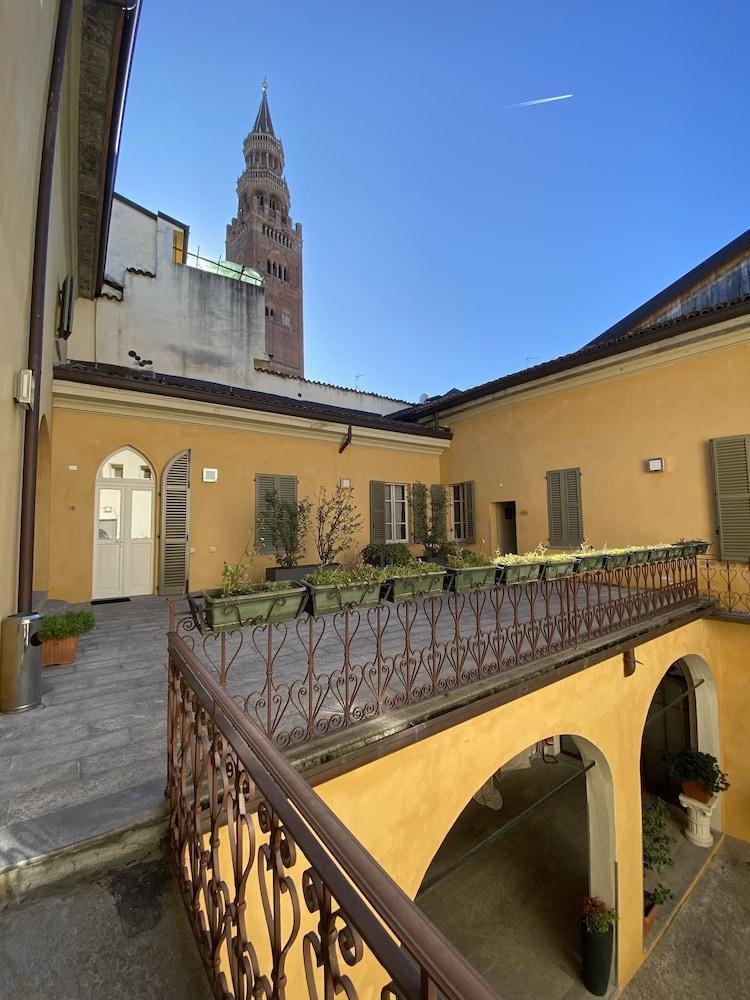 Locanda Torriani Cremona Exterior photo